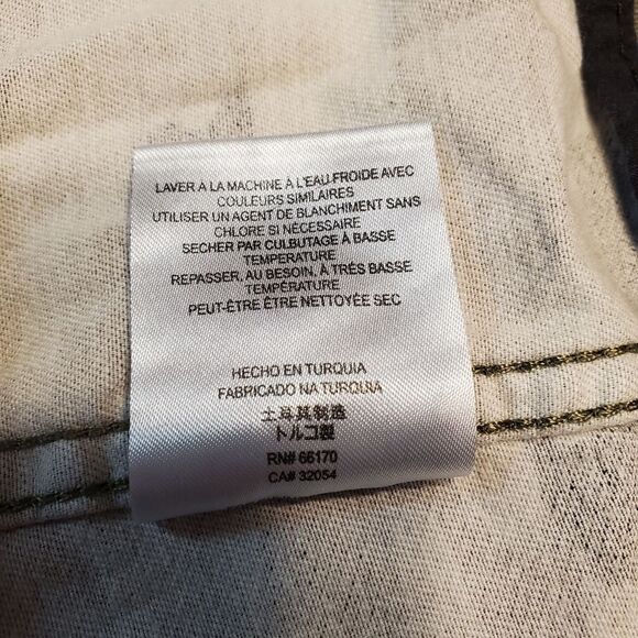 Free People Green Camouflage Mini Skirt in Size 6 - Picture 8 of 9